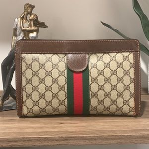 Gucci Beige Brown GG Canvas Clutch with Red and Green Stripe